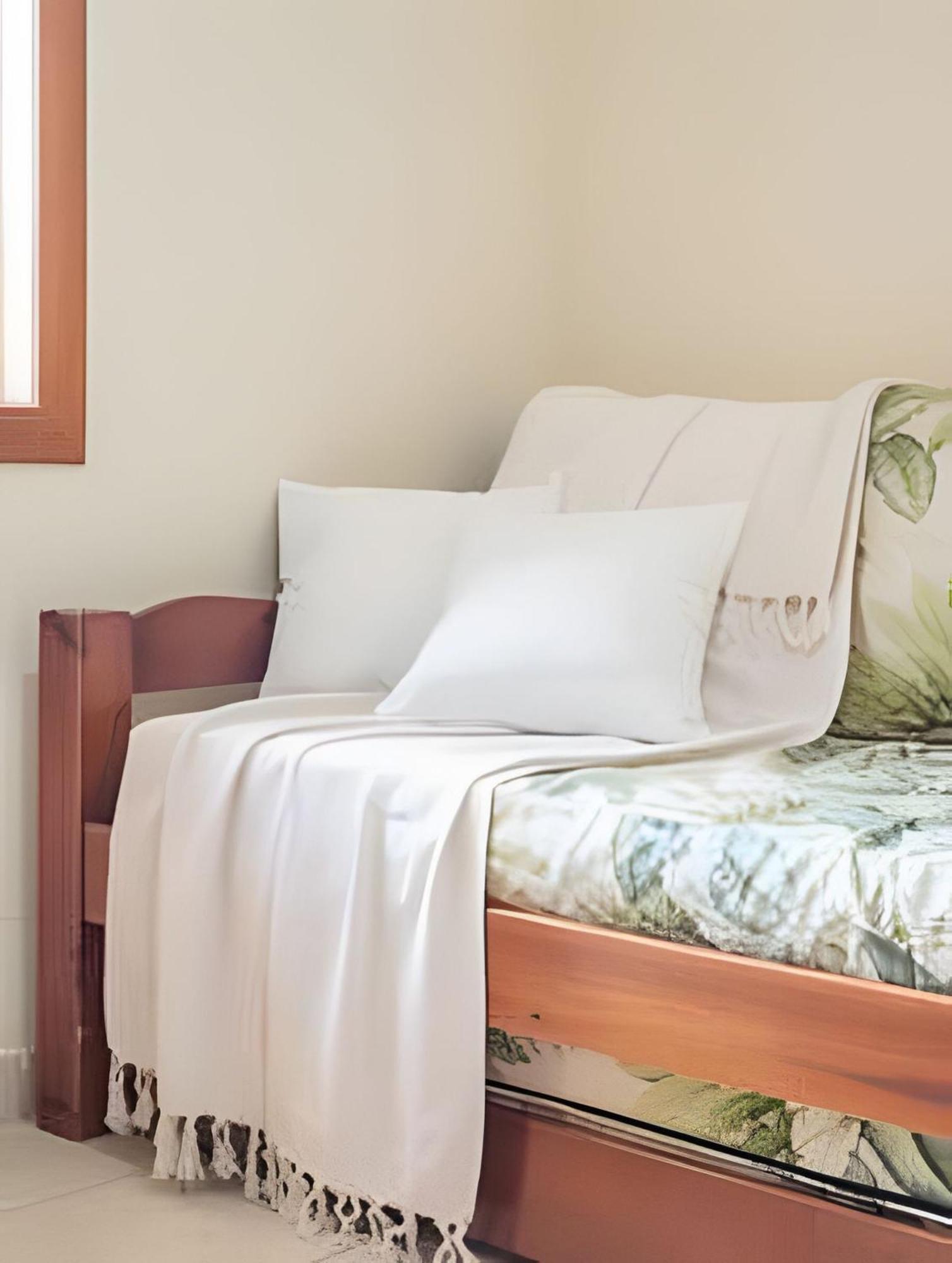 Taperapuan Beachfront Haven: Poolside Retreat with Wi-Fi Porto Seguro Exterior photo